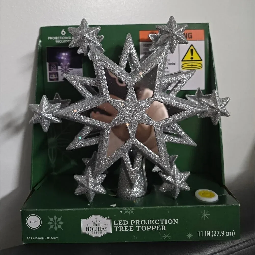 NEW! LED Projection Snowflakes Christmas Tree Topper Silver 11